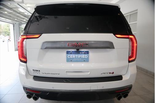 2023 GMC Yukon XL 4WD AT4