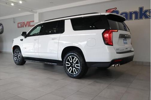 2023 GMC Yukon XL 4WD AT4