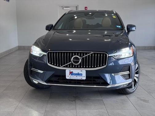 2022 Volvo XC60 B5 Inscription
