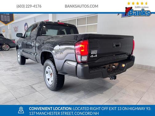 2022 Toyota Tacoma SR