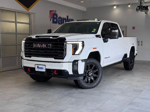 2024 GMC Sierra 2500 AT4