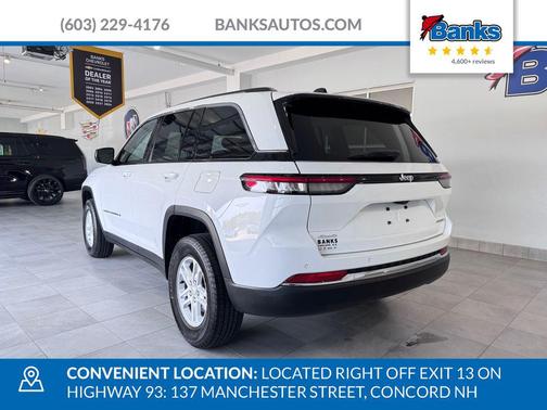 2022 Jeep Grand Cherokee Laredo