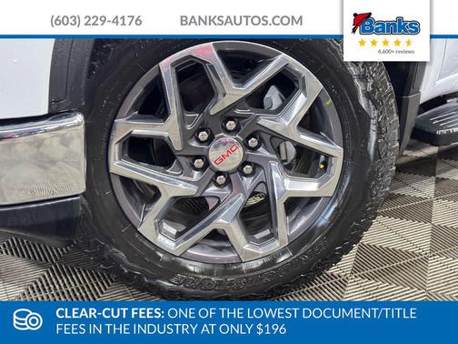 Glacier White Tricoat 2026 GMC Sierra 1500 SLT