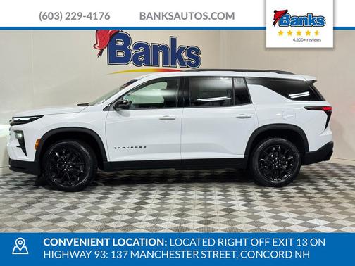 Summit White 2026 Chevrolet Traverse LT