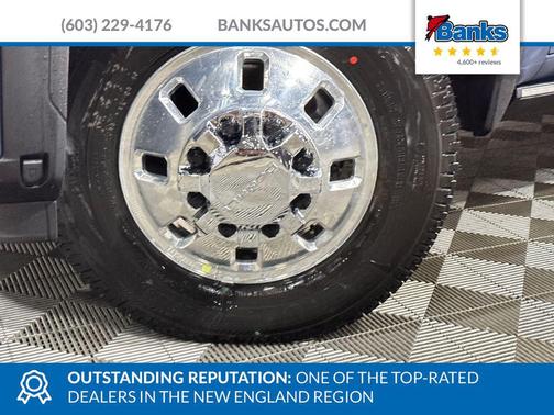 Downpour Met 2026 GMC Sierra 3500 Denali