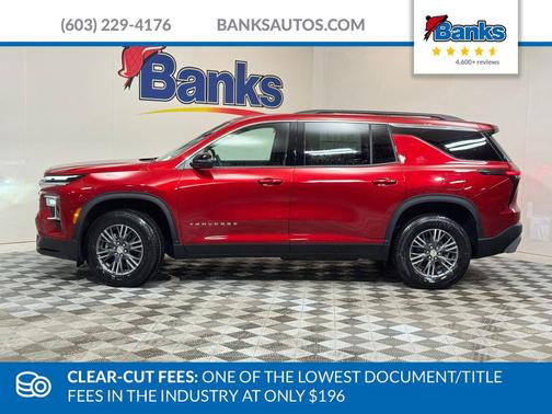 Radiant Red Tintcoat 2026 Chevrolet Traverse LT