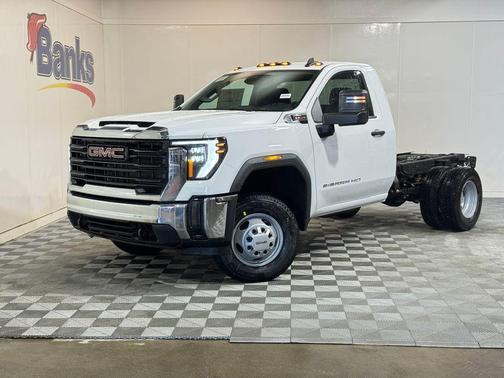 2026 GMC Sierra 3500 Base