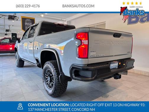 2024 Chevrolet Silverado 2500 4WD Crew Cab Standard Bed ZR2