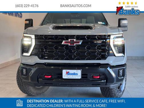 2024 Chevrolet Silverado 2500 4WD Crew Cab Standard Bed ZR2
