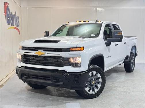 2025 Chevrolet Silverado 2500 Custom
