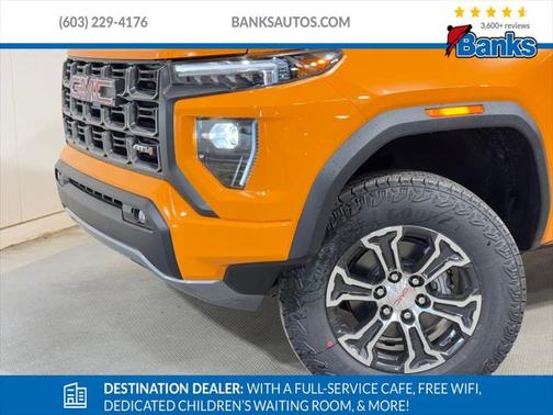 2025 GMC Canyon Base