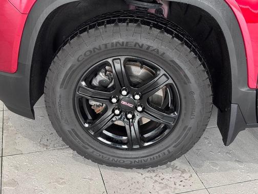 2023 GMC Acadia AWD AT4