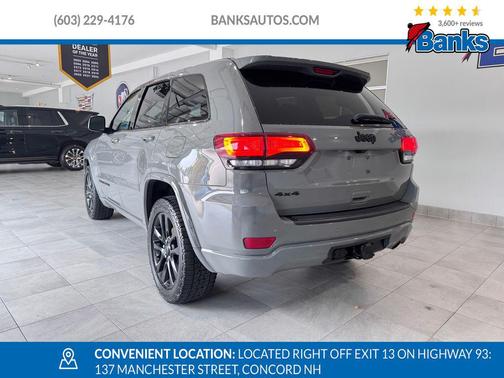 2021 Jeep Grand Cherokee Laredo