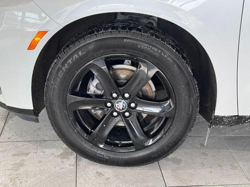 White Frost Tricoat 2023 Buick Enclave Essence AWD