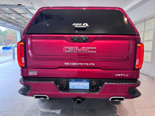 2022 GMC Sierra 1500 AT4