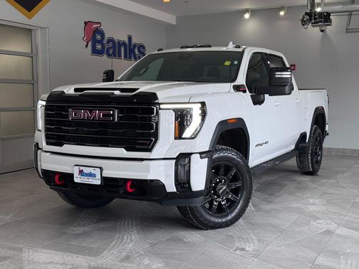 2024 GMC Sierra 2500 AT4