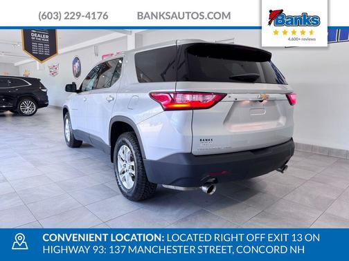 Silver Ice Metallic 2020 Chevrolet Traverse LS