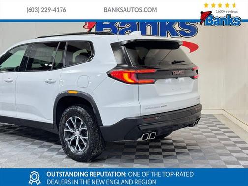 2025 GMC Acadia AWD AT4