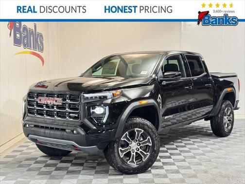 2025 GMC Canyon Base