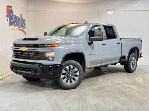 2025 Chevrolet Silverado 2500 Custom