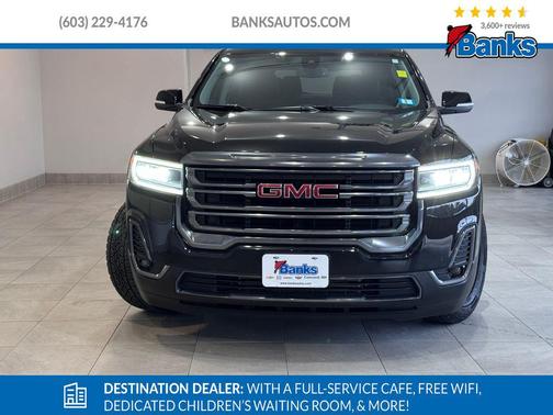 2023 GMC Acadia AWD AT4