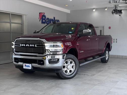 2020 RAM 2500 Laramie Crew Cab 4X4 8' Box