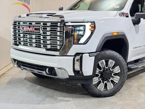 2025 GMC Sierra 2500 Denali