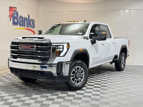 2025 GMC Sierra 2500 SLE