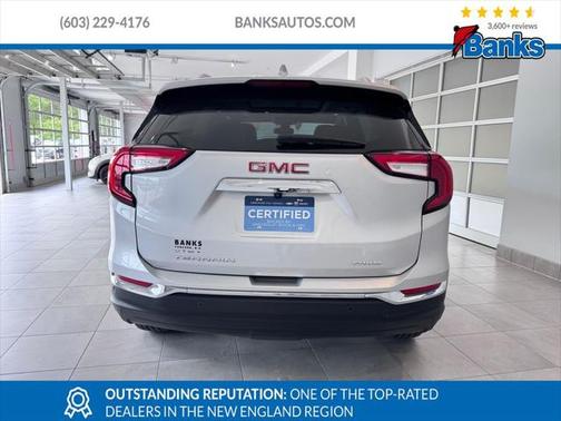 2022 GMC Terrain SLT