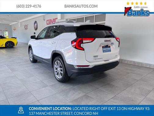 2022 GMC Terrain SLT
