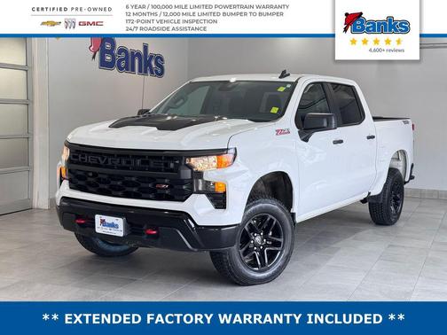 Summit White 2022 Chevrolet Silverado 1500 Custom Trail Boss