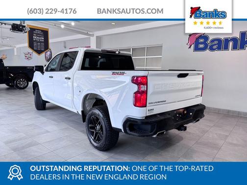 Summit White 2022 Chevrolet Silverado 1500 Custom Trail Boss