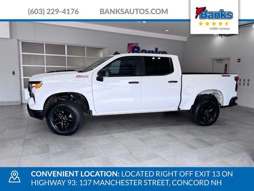 Summit White 2022 Chevrolet Silverado 1500 Custom Trail Boss