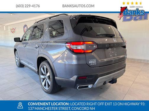 2023 Honda Pilot Touring 8-Passenger