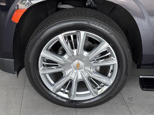 2023 Chevrolet Tahoe 4WD High Country