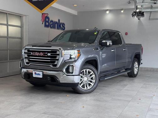 2022 GMC Sierra 1500 SLT