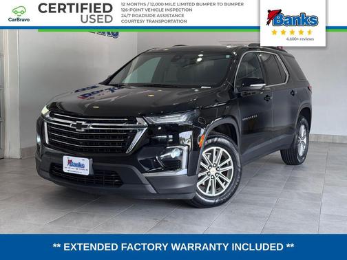 Mosaic Black Metallic 2023 Chevrolet Traverse LT Cloth