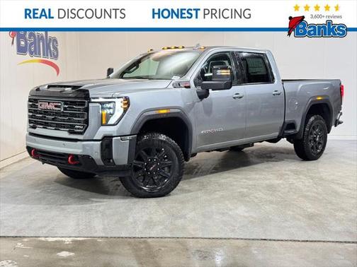 2025 GMC Sierra 2500 AT4