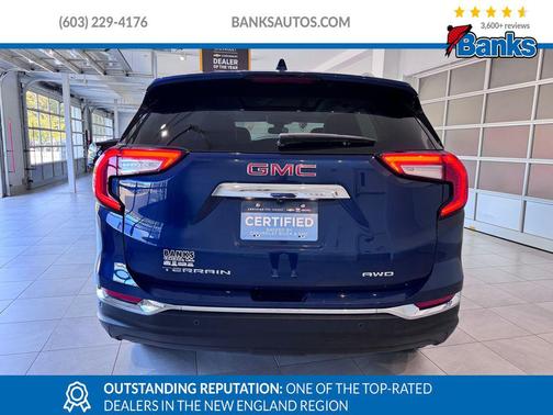 2022 GMC Terrain SLT