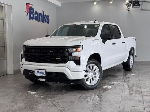 2024 Chevrolet Silverado 1500 Custom