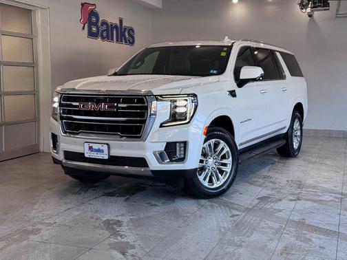 2022 GMC Yukon XL SLT
