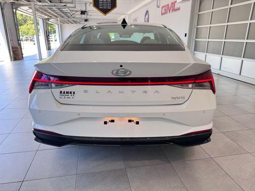2023 Hyundai ELANTRA HEV Limited