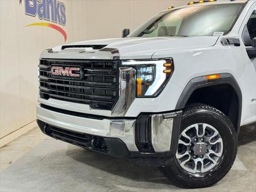 2025 GMC Sierra 3500 Base