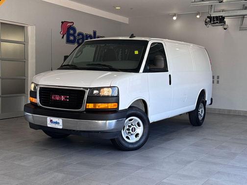 2023 GMC Savana 2500 Work Van