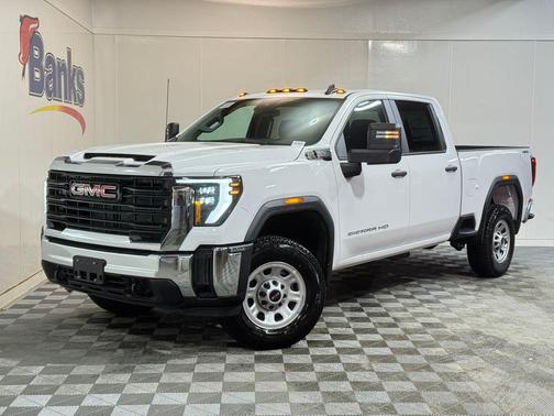 2026 GMC Sierra 2500 Base