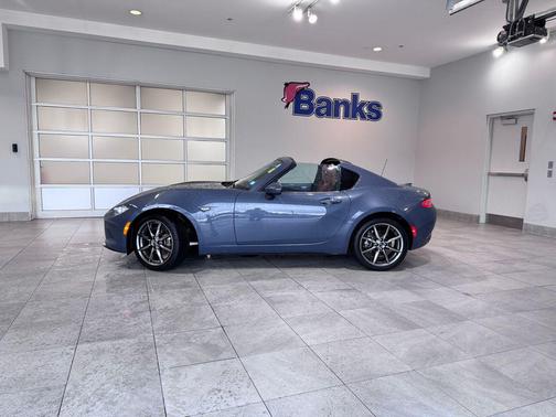 2022 Mazda MX-5 Miata RF Grand Touring