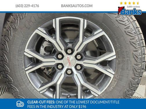 2026 GMC Acadia AWD AT4