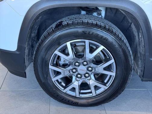 2023 GMC Acadia AWD SLT