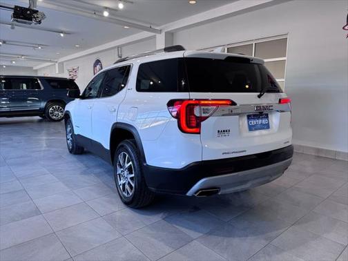 2023 GMC Acadia AWD SLT