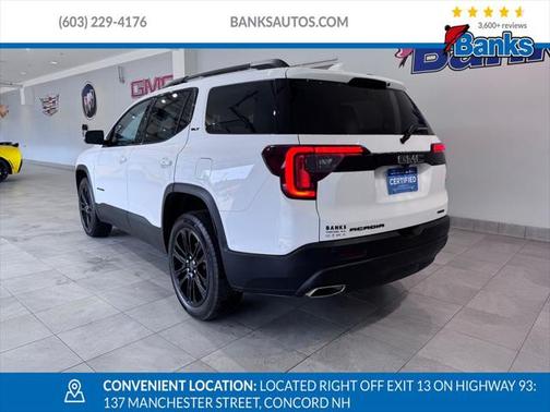 2022 GMC Acadia AWD SLT